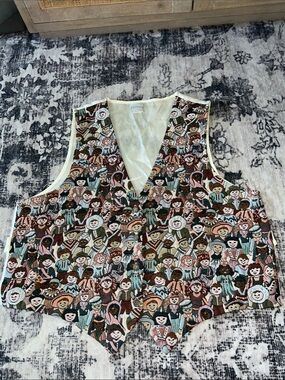 Vintage-Tapestry vest, Partners brand, Children of the World folk art print